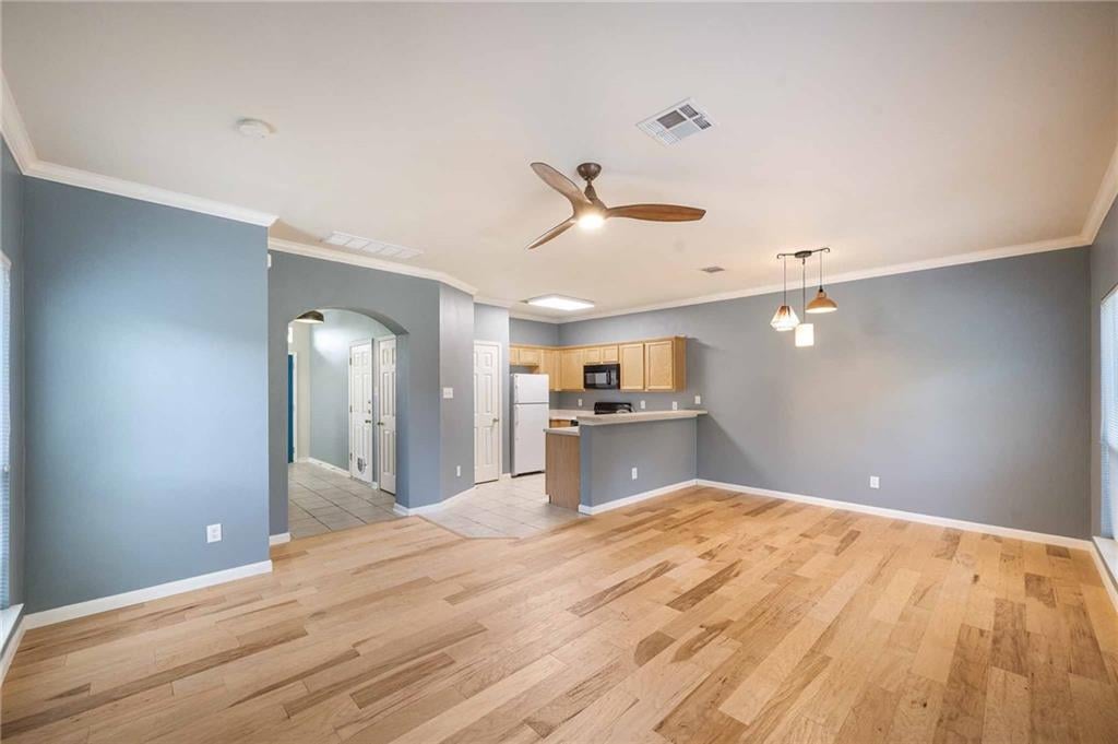 View 8905 Mountain Shadows CV Unit #B in Mountain Shadows Cove Condo Ph 02 8905 Mountain Shadows CV Unit #B - property photo 1 - Luxury home in Mountain Shadows Cove Condo Ph 02, Austin, TX