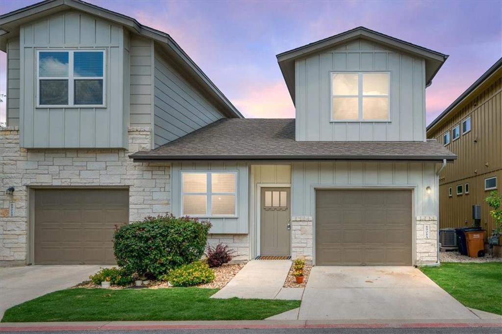 View 8908 Parker Ranch Cir Unit #A in Parker Ranch 8908 Parker Ranch Cir Unit #A - front exterior - Luxury home in Parker Ranch, Austin, TX