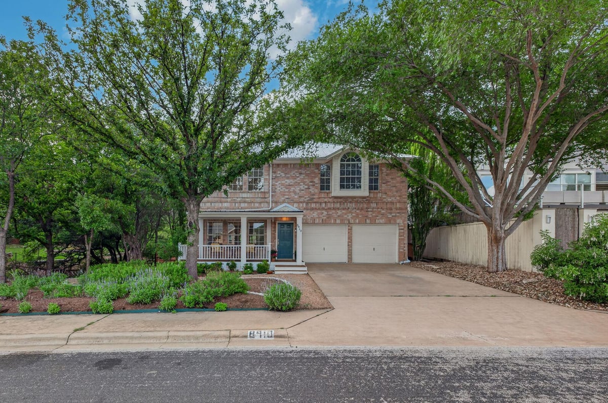 View 8910 Spicebrush Dr in Great Hills Sec 25 8910 Spicebrush Dr - front exterior - Luxury home in Great Hills Sec 25, Austin, TX