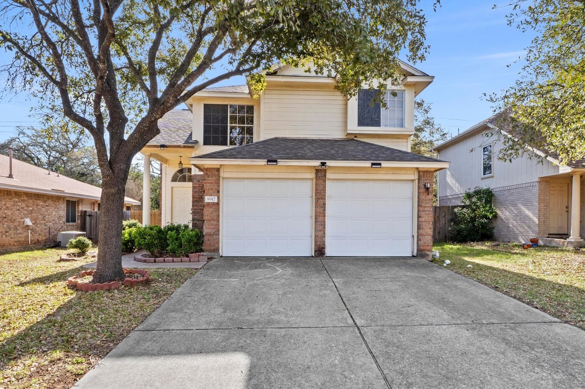 8917 Corran Ferry Dr - front exterior - Luxury home in Sendera Sec 16, Austin, TX