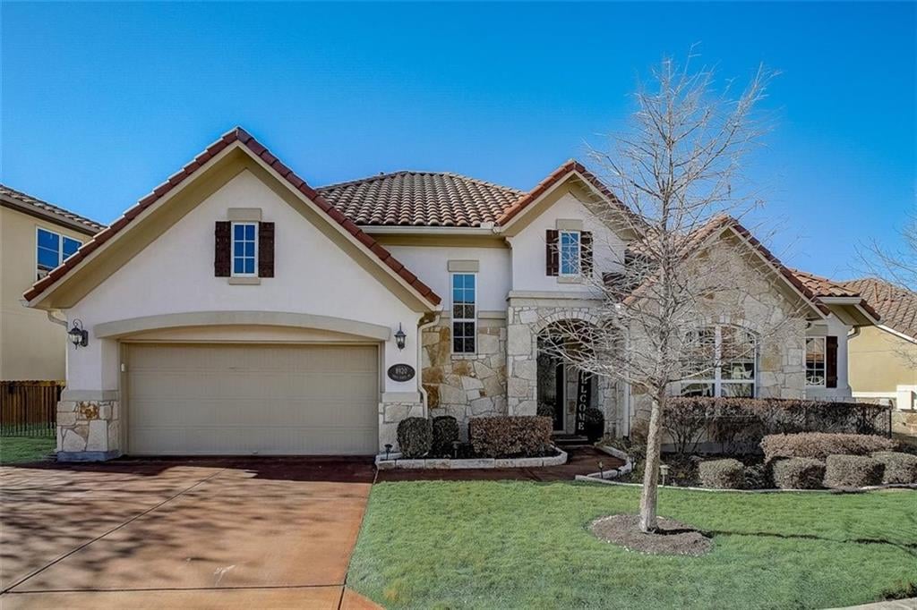 View 8920 Villa Norte Dr Unit #VH59 in Versante Canyon Homes 8920 Villa Norte Dr Unit #VH59 - front exterior - Luxury home in Versante Canyon Homes, Austin, TX
