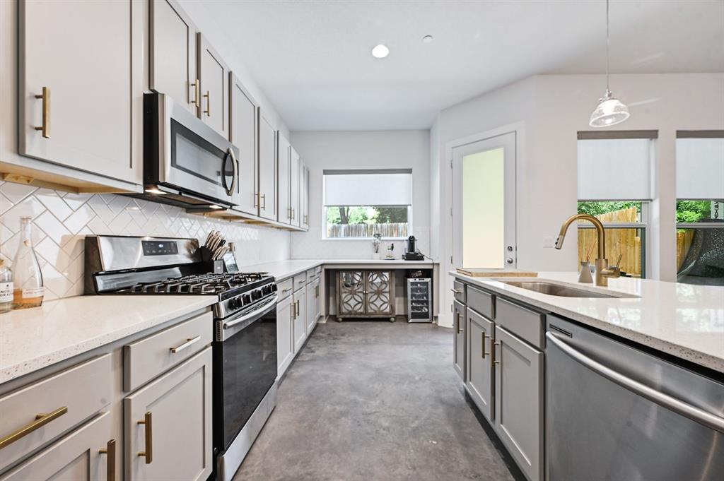 View 8922 Menchaca Rd Unit #502 in Haven 8922 Menchaca Rd Unit #502 - property photo 1 - Luxury home in Haven, Austin, TX