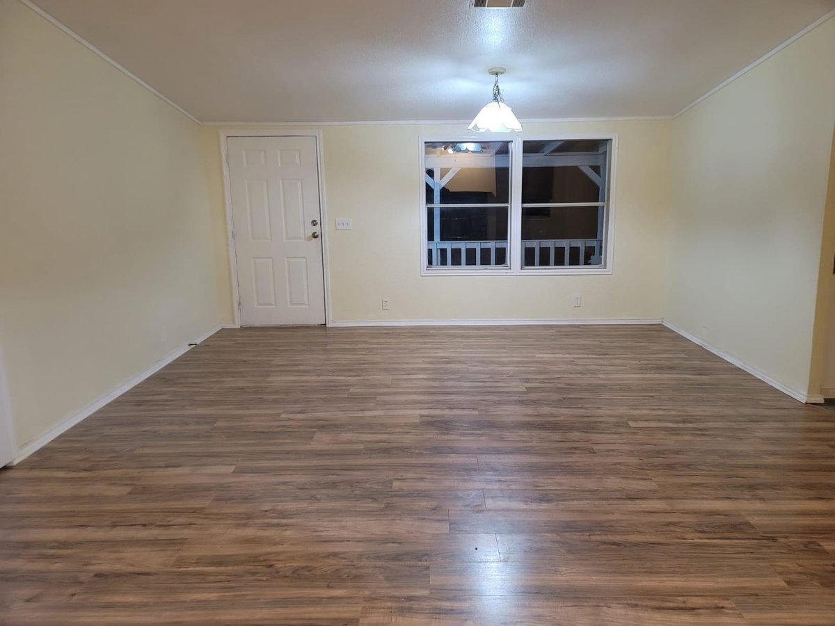 Living area at 8922 Witter Ln - 4 bed 2 bath home