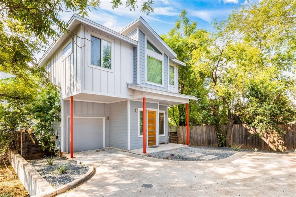 View 900 Banister LN Unit #C in 900 Banister Condo 900 Banister LN Unit #C - front exterior - Luxury home in 900 Banister Condo, Austin, TX