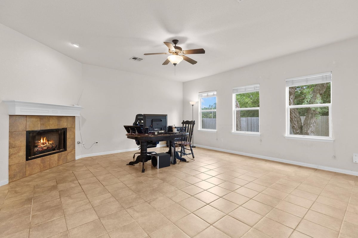 Living area at 900 Brighton Pl - 5 bed 2 bath home