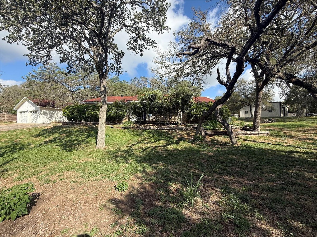 View 900 Dove DR in Manchaca 900 Dove DR, photo 1, Manchaca, Manchaca, TX