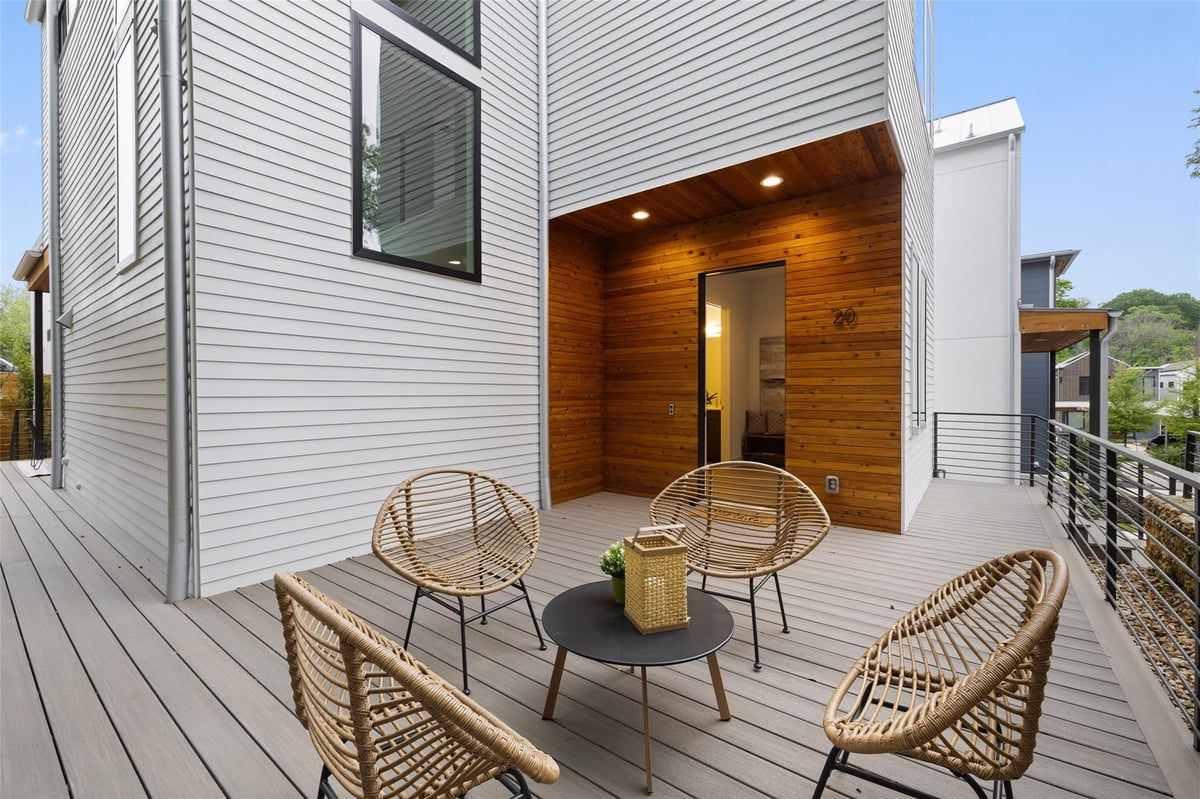 900 S 2nd St Unit #20 - front exterior - Luxury home in Bouldin Court Condos, Austin, TX