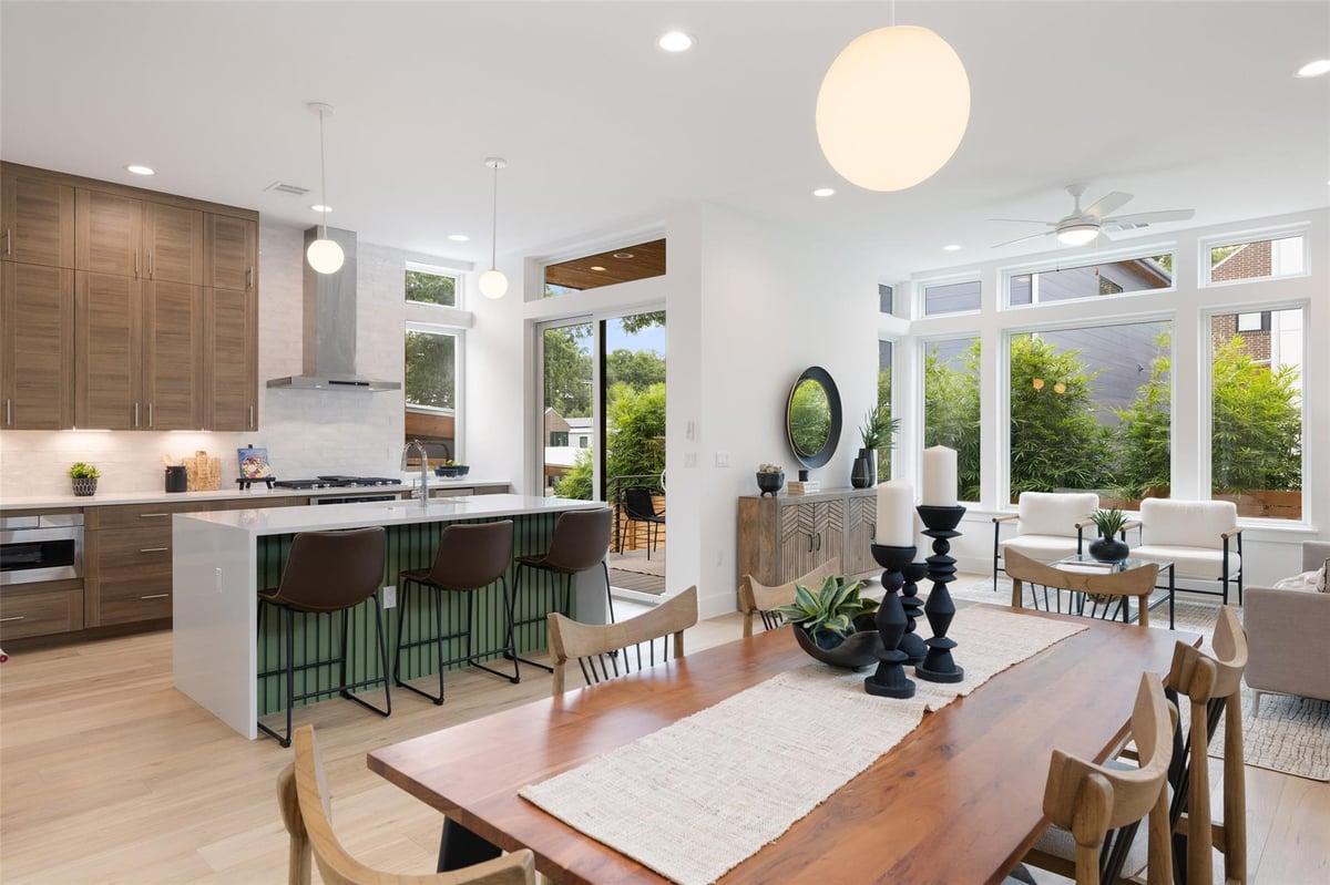 900 S 2nd St Unit #21 - front exterior - Luxury home in Bouldin Court Condos, Austin, TX