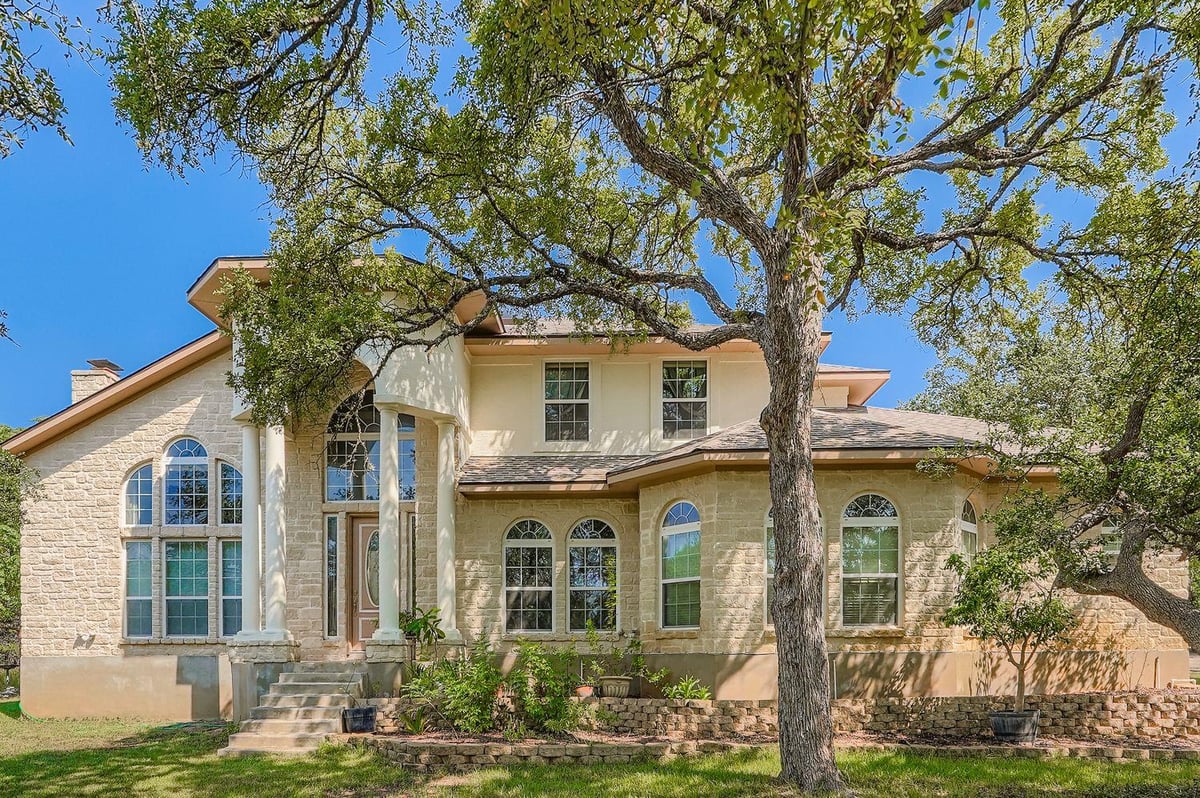 View 900 Wayside Dr in Scenic Canyon 900 Wayside Dr - front exterior - Luxury home in Scenic Canyon, Wimberley, TX