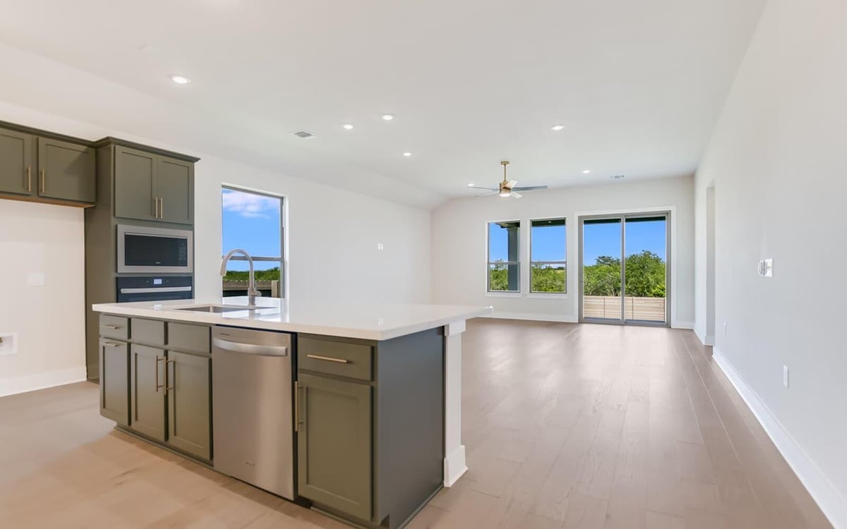 Living area at 9000 The Ravine Way - 1 bed 3 bath home