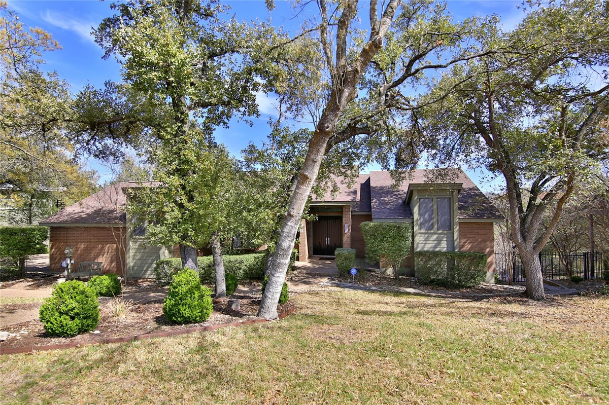 View 9003 Bluegrass Dr in Great Hills 15 9003 Bluegrass Dr - front exterior - Luxury home in Great Hills 15, Austin, TX