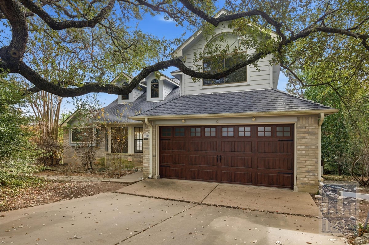 View 9003 Scottish Pastures DR in Park At Spicewood Spgs Ph 9003 Scottish Pastures DR - property photo 1 - Luxury home in Park At Spicewood Spgs Ph, Austin, TX
