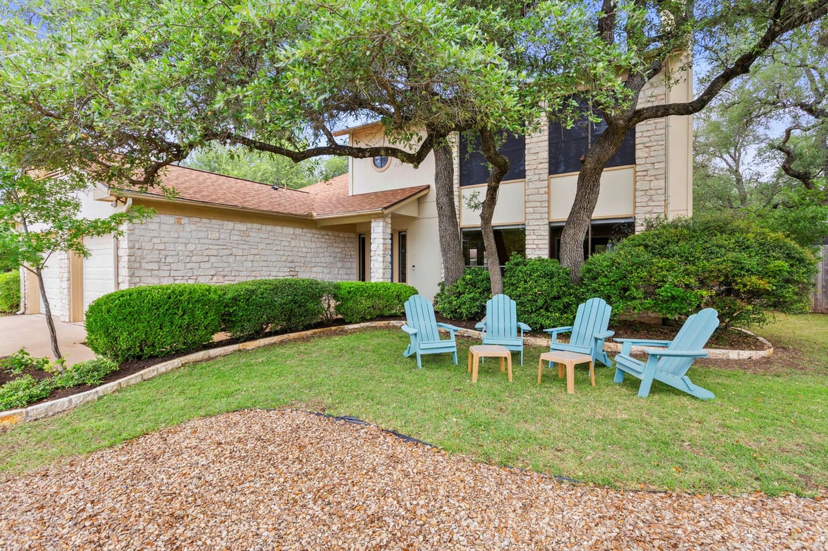 View 9006 Lockleven Loop in Park At Spicewood Spgs Ph 9006 Lockleven Loop - property photo 1 - Luxury home in Park At Spicewood Spgs Ph, Austin, TX