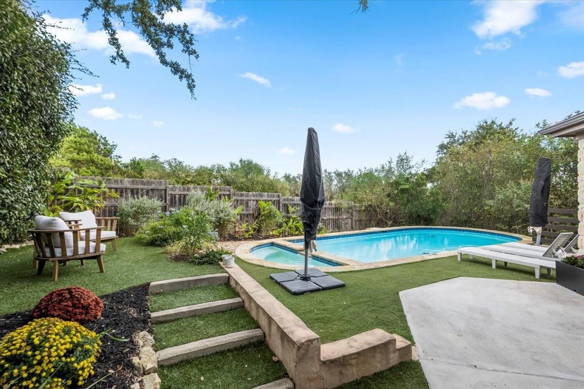 View 9008 Heiden Ln in Circle C Ranch Phs A Sec 5 9008 Heiden Ln - front exterior - Luxury home in Circle C Ranch Phs A Sec 5, Austin, TX