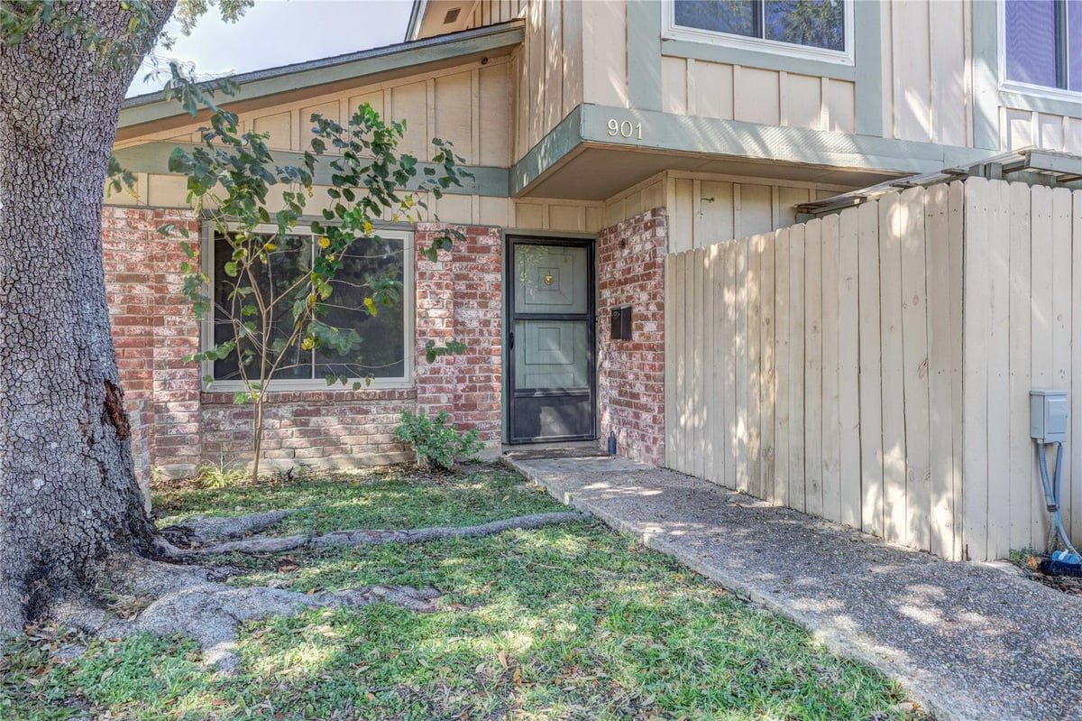 View 901 E Village LN in Austin 901 E Village LN, photo 1, Austin, Austin, TX