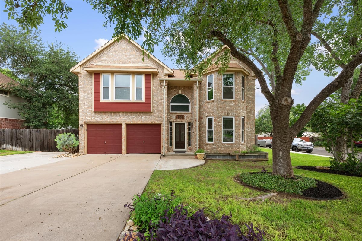 View 901 Forest TRL in Buttercup Creek Sec 02 Village 05 901 Forest TRL - front exterior - Luxury home in Buttercup Creek Sec 02 Village 05, Cedar Park, TX