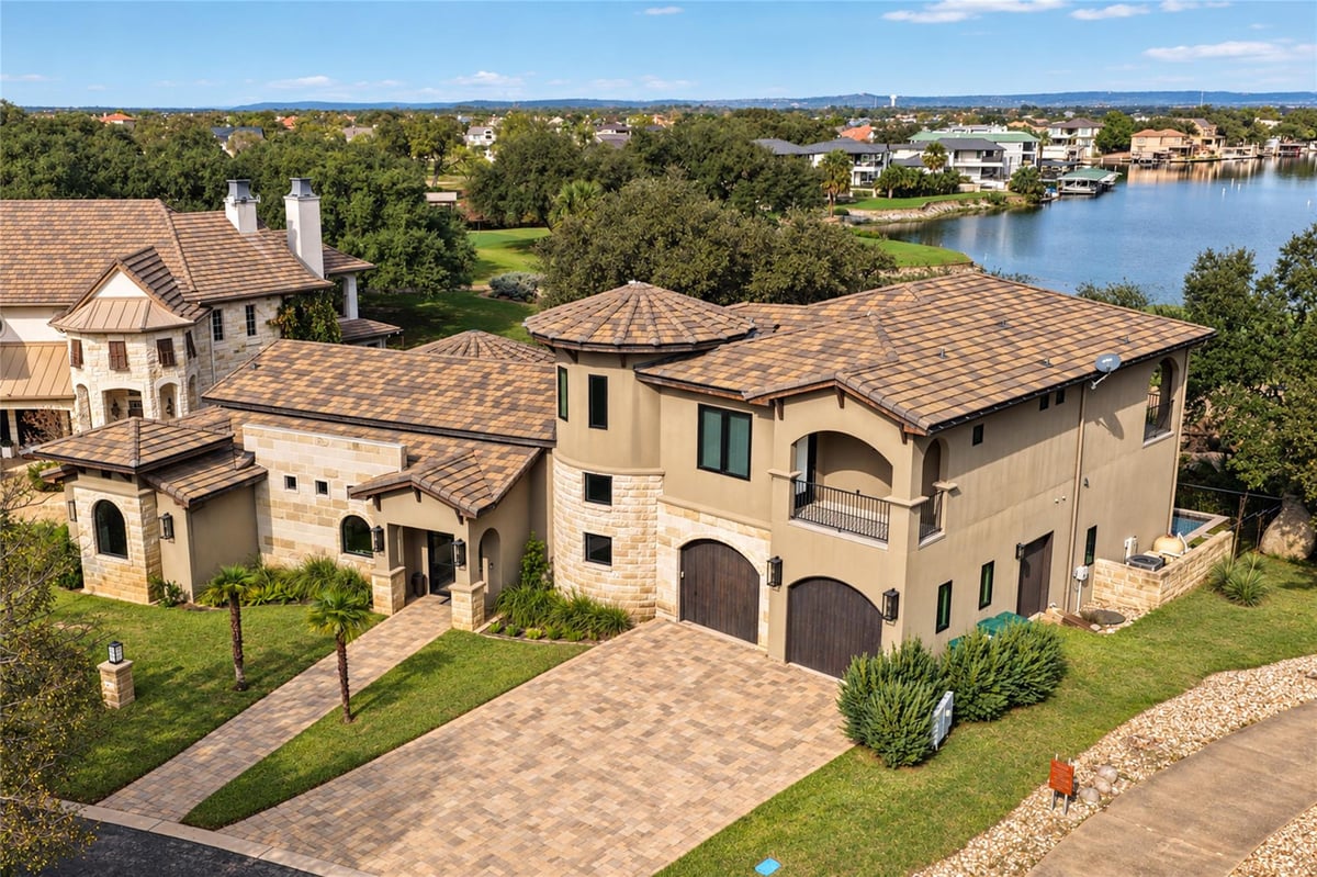 901 Sun Ray, photo 1 of 22, Horseshoe Bay, Horseshoe Bay, TX