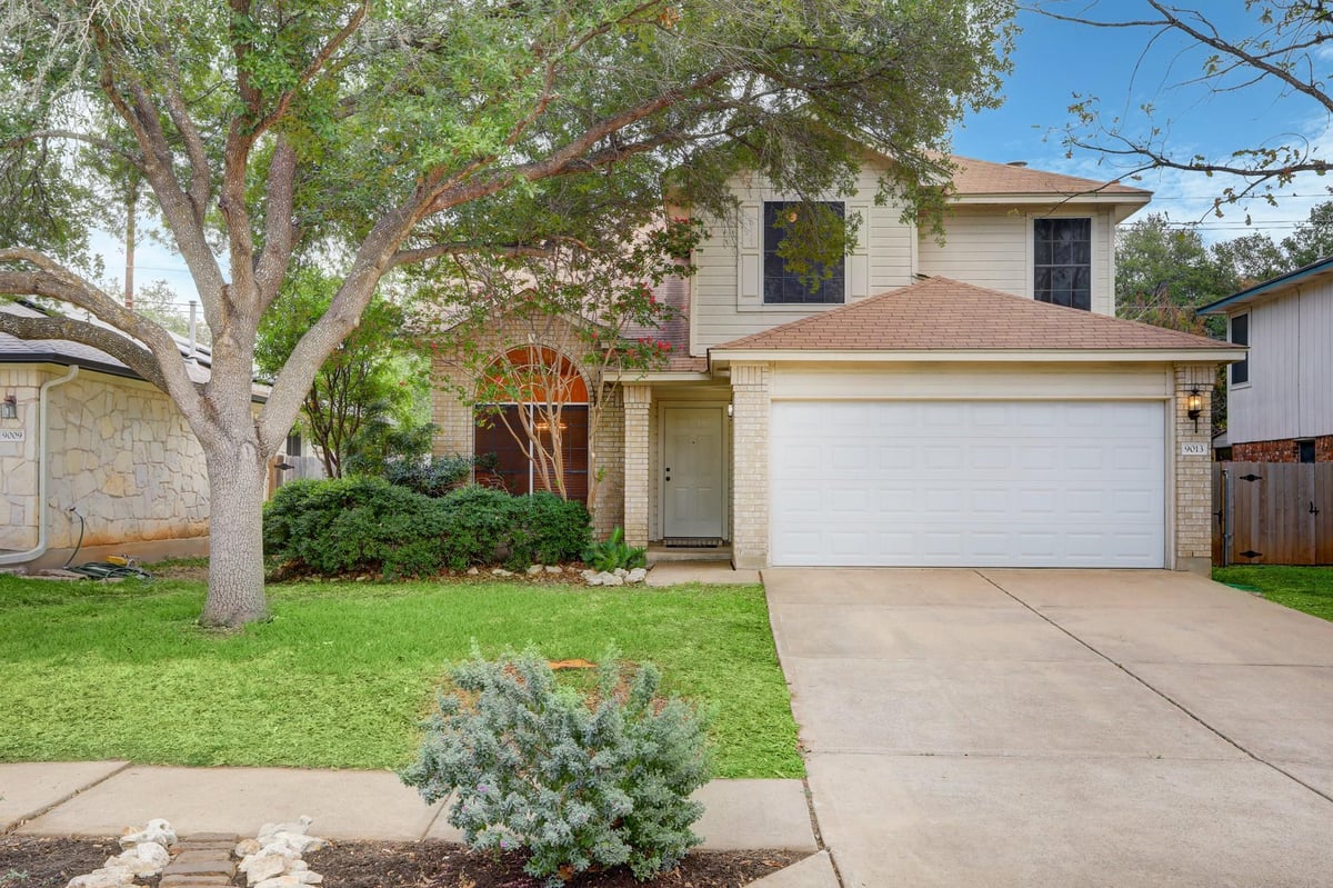 9013 Corran Ferry Dr - front exterior - Luxury home in Sendera Sec 15 B, Austin, TX