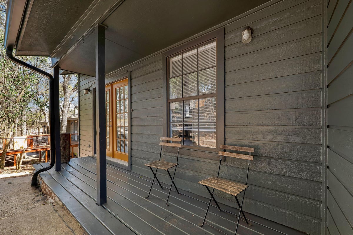 Primary bedroom at 903-905 Hillyer St - Westover, San Marcos, TX