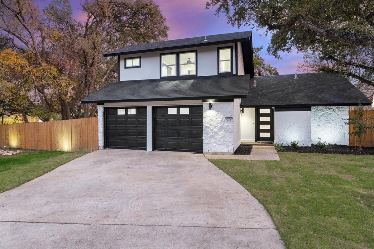 903 Acorn Oaks Dr - front exterior - Luxury home in Hillside Oaks, Austin, TX