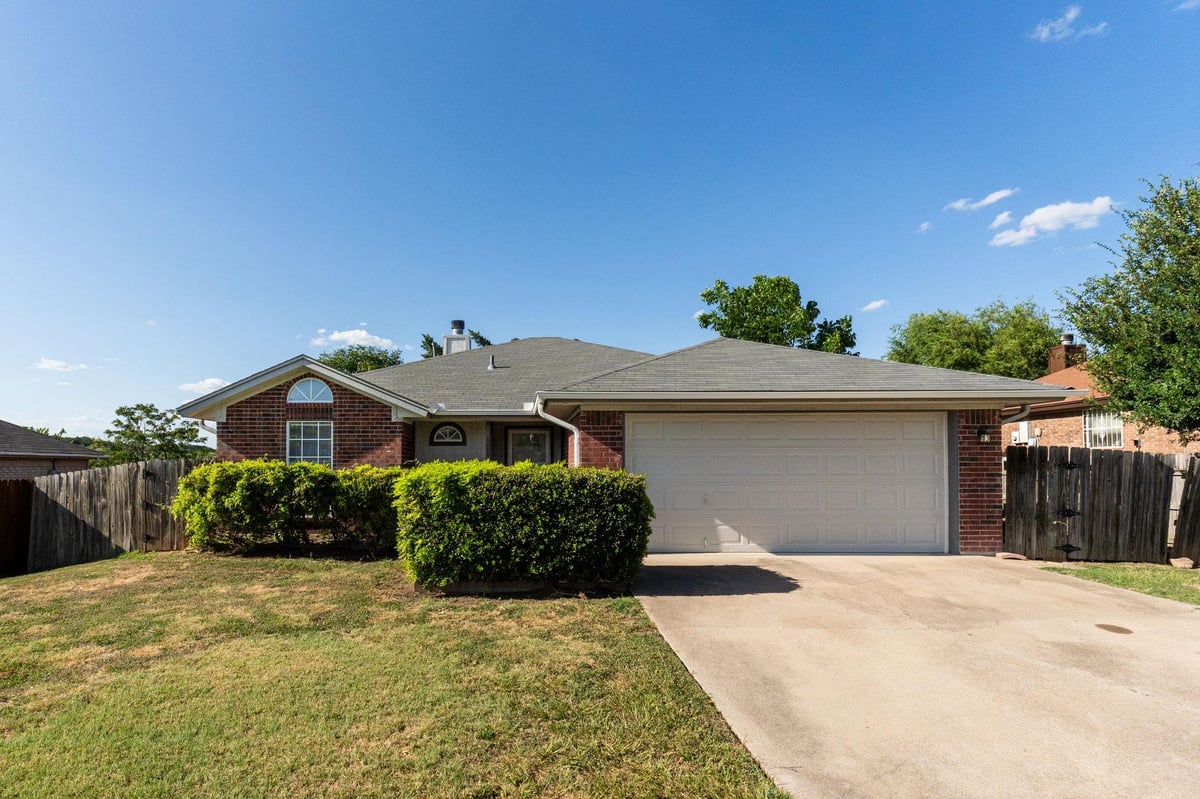 View 903 Whirlaway DR in Morse Valley Addn Phs 5 903 Whirlaway DR - front exterior - Luxury home in Morse Valley Addn Phs 5, Copperas Cove, TX