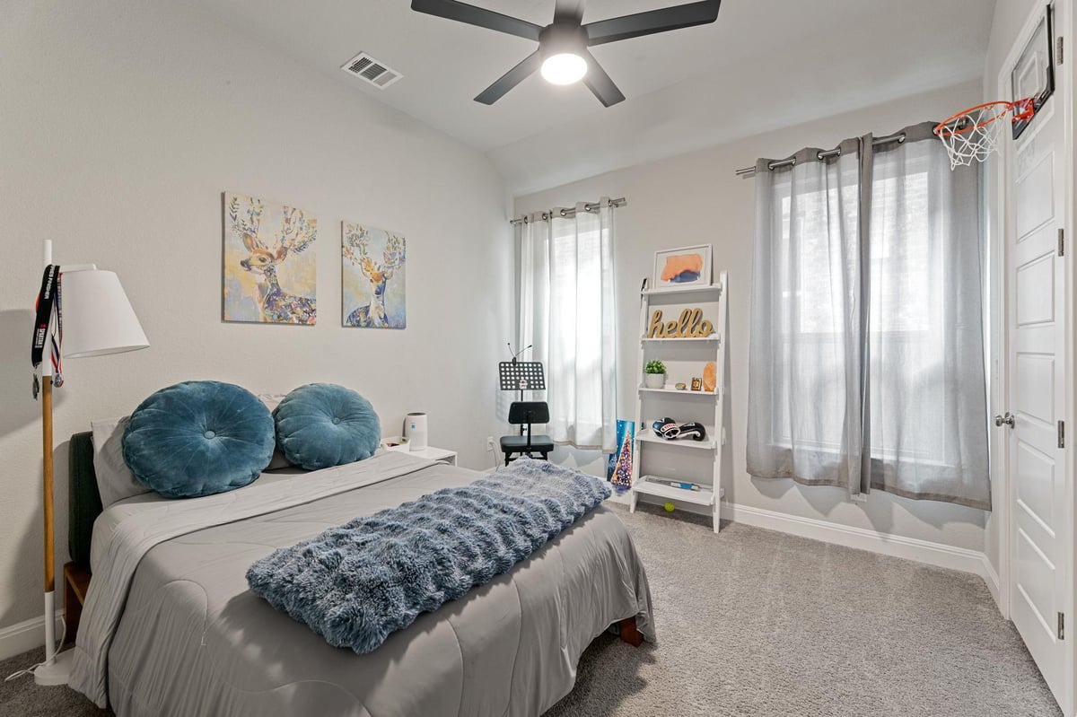 Primary bedroom at 904 Astoria St - 3 bed 3 bath home