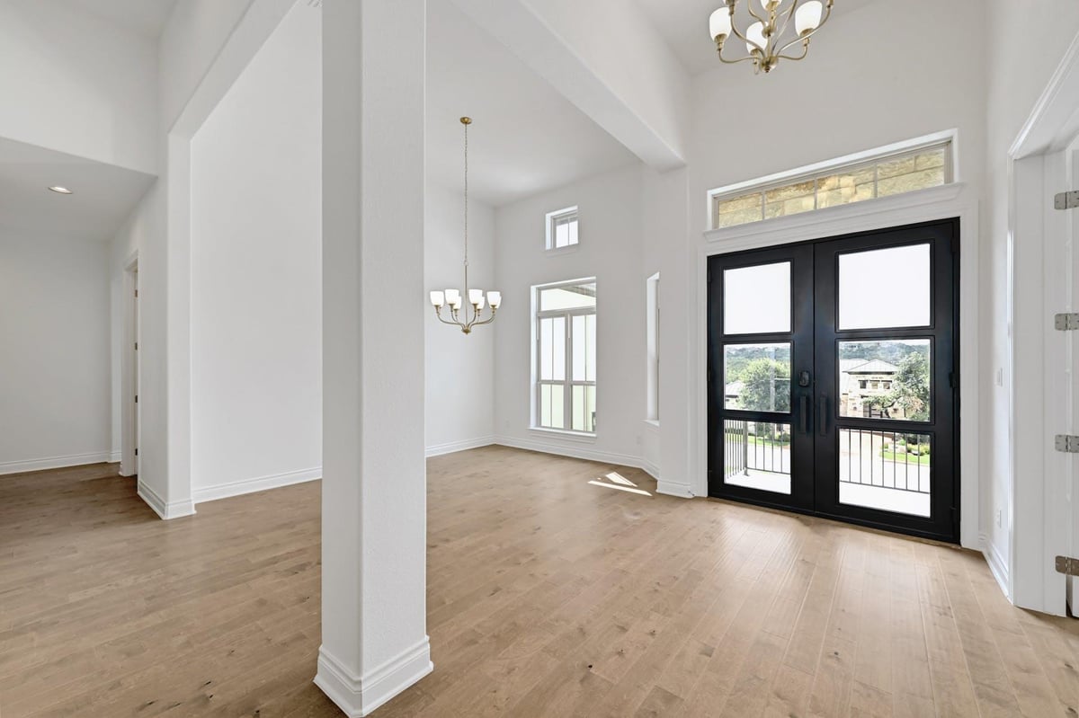 Primary bedroom at 905 CRESTONE STREAM Dr - 4 bed 4 bath home