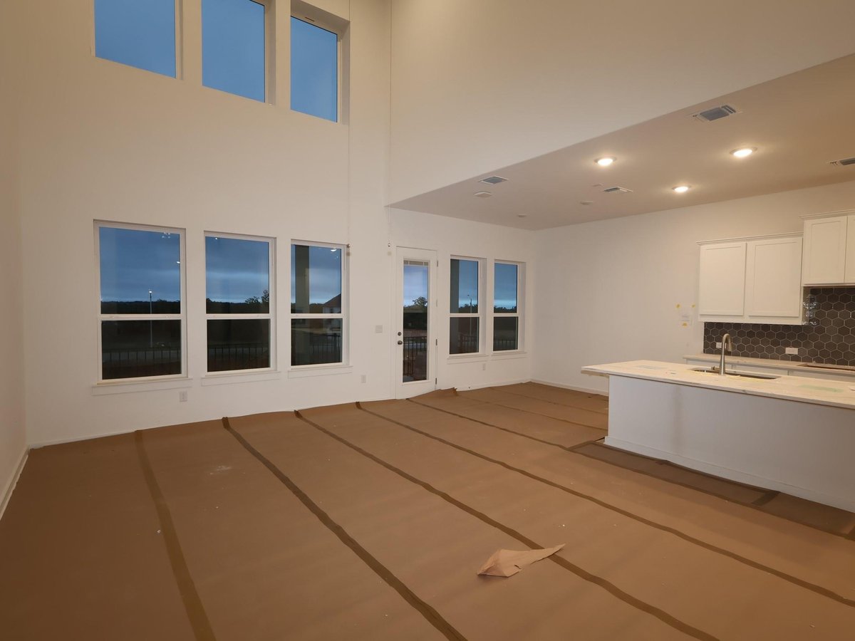 Living area at 908 Purmela St - 4 bed 3 bath home
