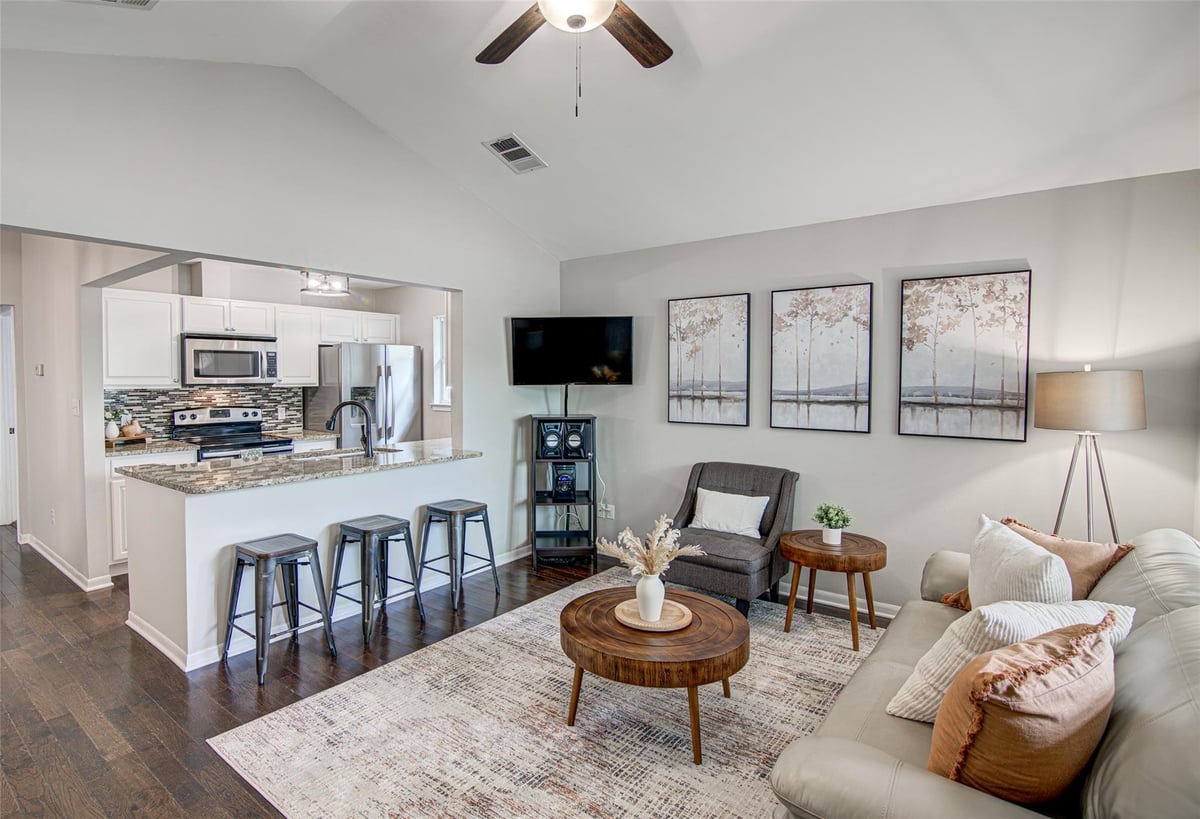 View 908 Romeria Dr Unit #B in Hester Add 908 Romeria Dr Unit #B - front exterior - Luxury home in Hester Add, Austin, TX