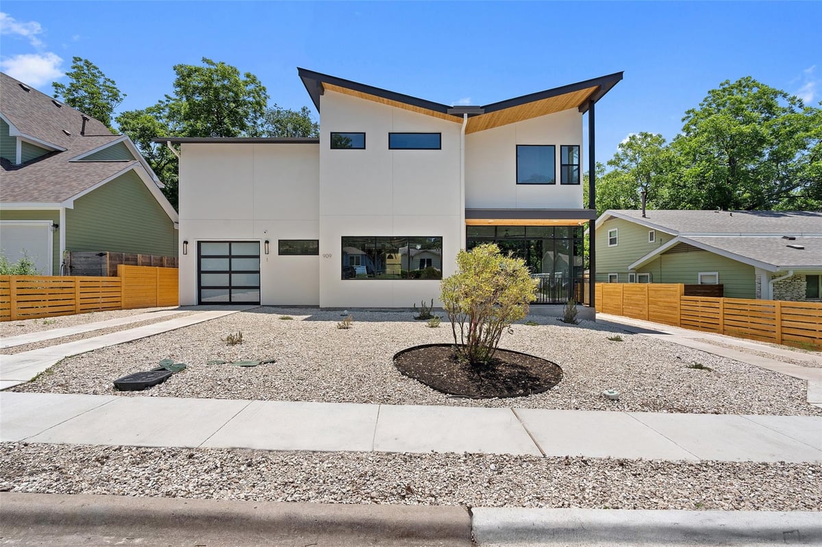 View 909 Payne Ave Unit #1 in Brentwood 909 Payne Ave Unit #1 - property photo 1 - Luxury home in Brentwood, Austin, TX