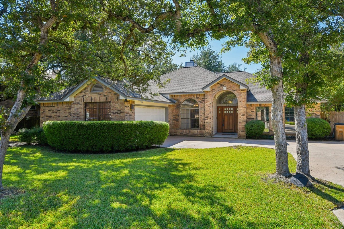 View 9103 Tweed Berwick Dr in Park At Spicewood Spgs Ph 9103 Tweed Berwick Dr - front exterior - Luxury home in Park At Spicewood Spgs Ph, Austin, TX