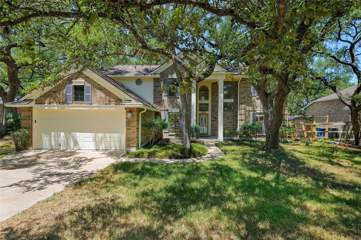 View 9104 Marybank Dr in Park At Spicewood Spgs Ph 01 Sec 03 9104 Marybank Dr - front exterior - Luxury home in Park At Spicewood Spgs Ph 01 Sec 03, Austin, TX