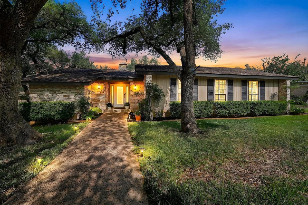 View 9105 Balcones Club Dr in Balcones Village Sec 03 Ph C 9105 Balcones Club Dr - front exterior - Luxury home in Balcones Village Sec 03 Ph C, Austin, TX