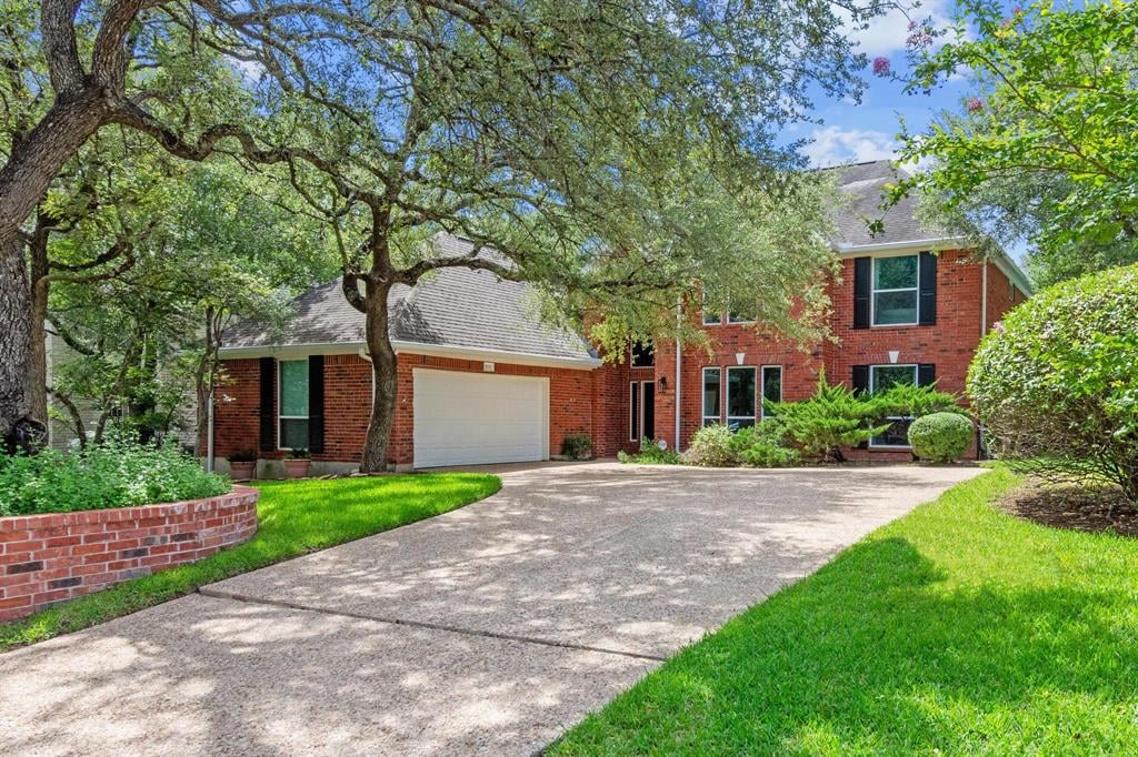 View 9111 Tweed Berwick Dr in Park At Spicewood Spgs Ph 9111 Tweed Berwick Dr - front exterior - Luxury home in Park At Spicewood Spgs Ph, Austin, TX