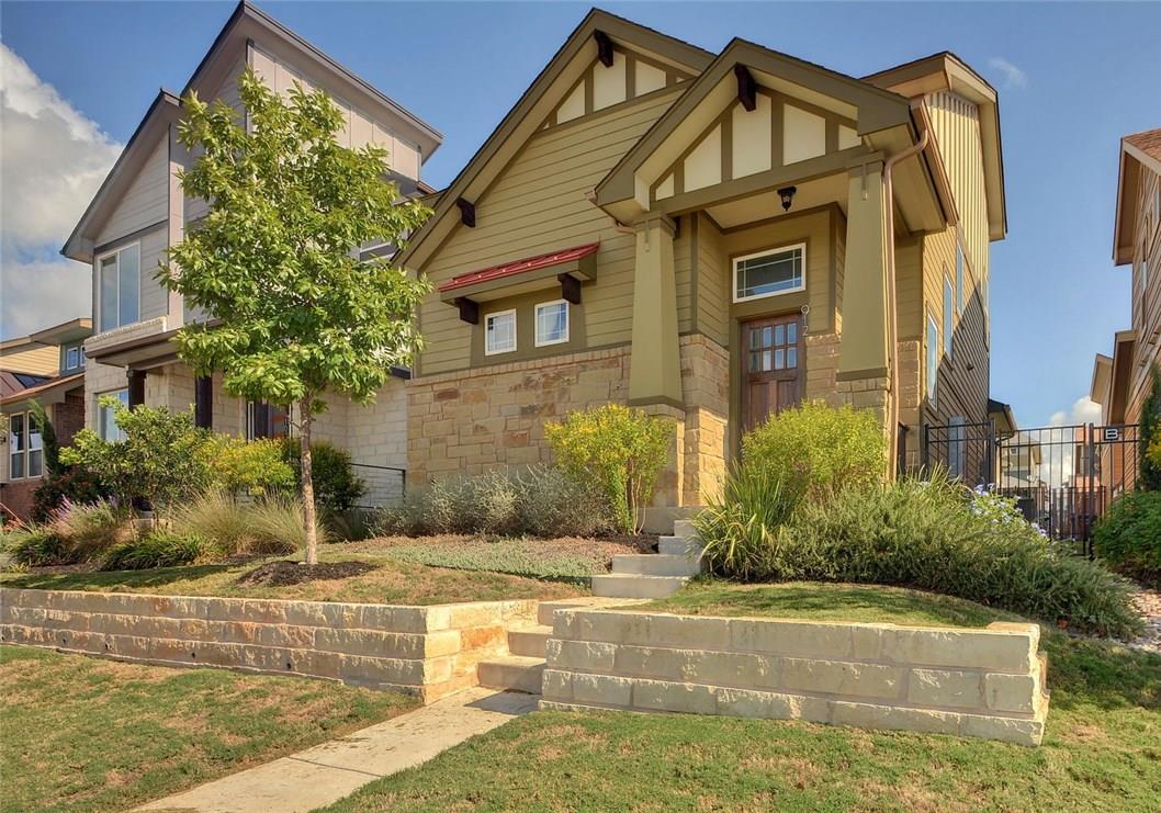View 912 Sugaree Ave in Crestview Station 912 Sugaree Ave - front exterior - Luxury home in Crestview Station, Austin, TX