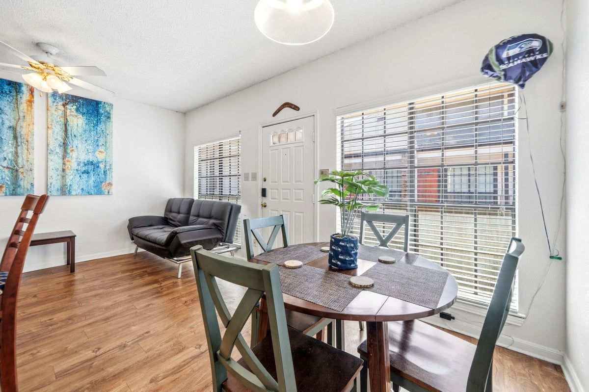View 912 W 22nd St Unit #309 in Vanderbilt Condo Amd 912 W 22nd St Unit #309 - property photo 1 - Luxury home in Vanderbilt Condo Amd, Austin, TX