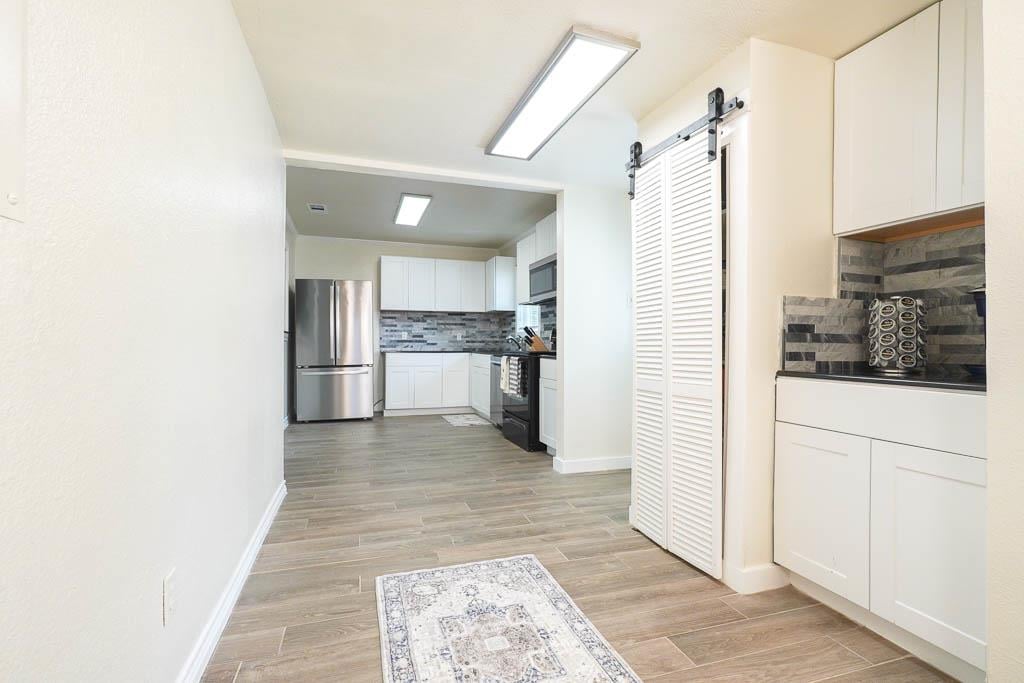 Bathroom at 913 Hander Ln - 3 bed 2 bath home