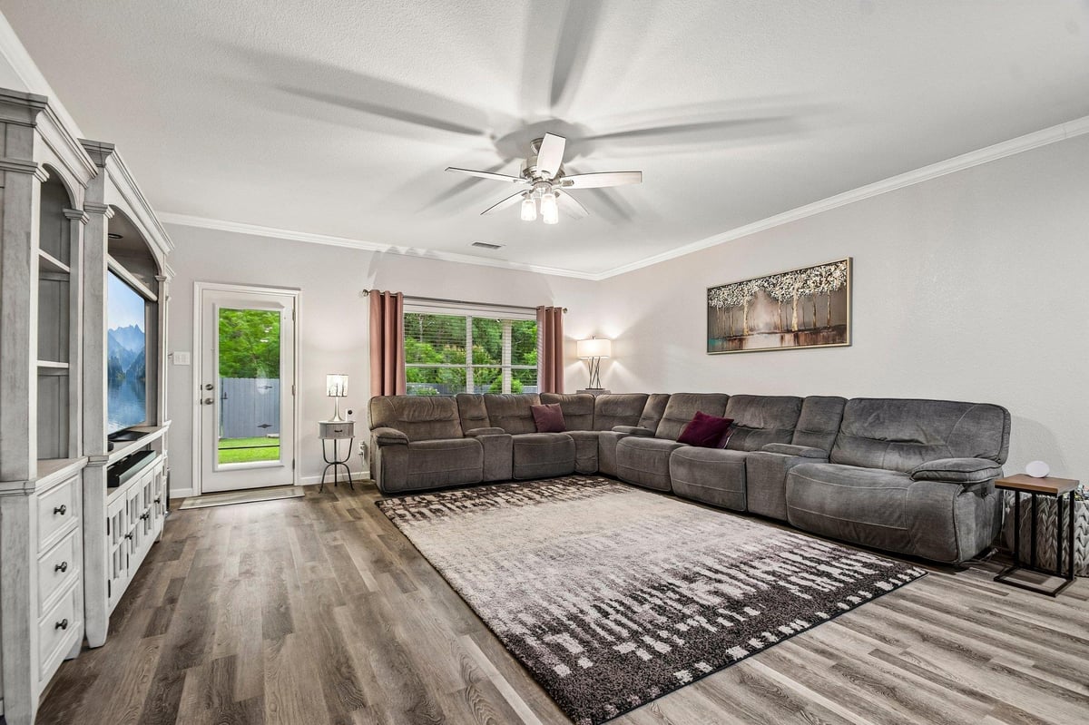 Primary bedroom at 913 Hyde Park Dr - 5 bed 3 bath home