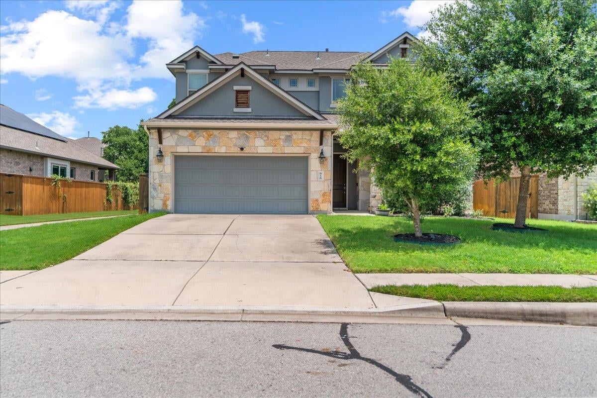 View 916 Isaias DR in Palmera Rdg Sec 2 916 Isaias DR - front exterior - Luxury home in Palmera Rdg Sec 2, Leander, TX