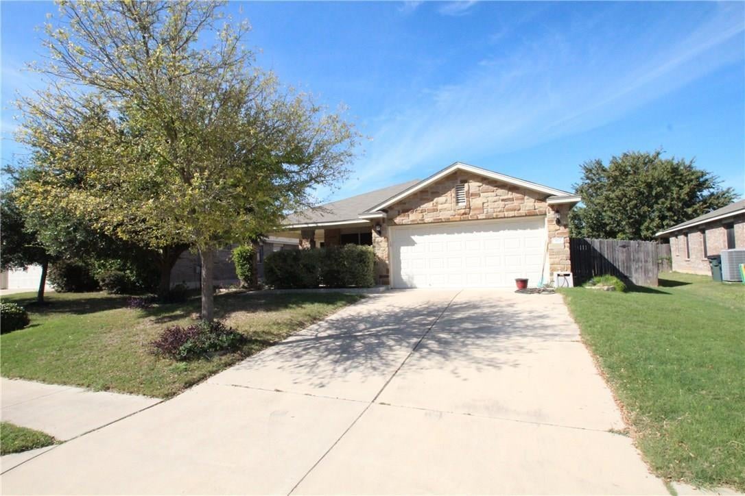 View 919 Flanagan Dr in Benbrook Ranch Sec 02 Ph 01 919 Flanagan Dr - front exterior - Luxury home in Benbrook Ranch Sec 02 Ph 01, Leander, TX