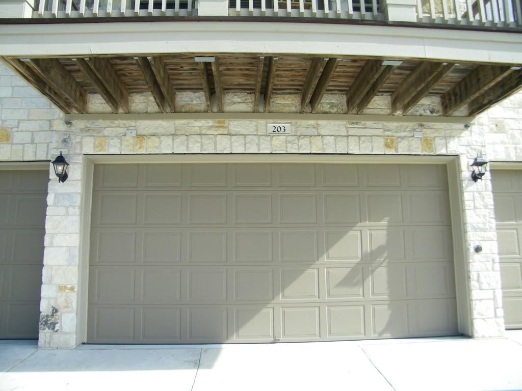 View 9201 Brodie Ln Unit #203 in Brodie Heights 9201 Brodie Ln Unit #203 - front exterior - Luxury home in Brodie Heights, Austin, TX