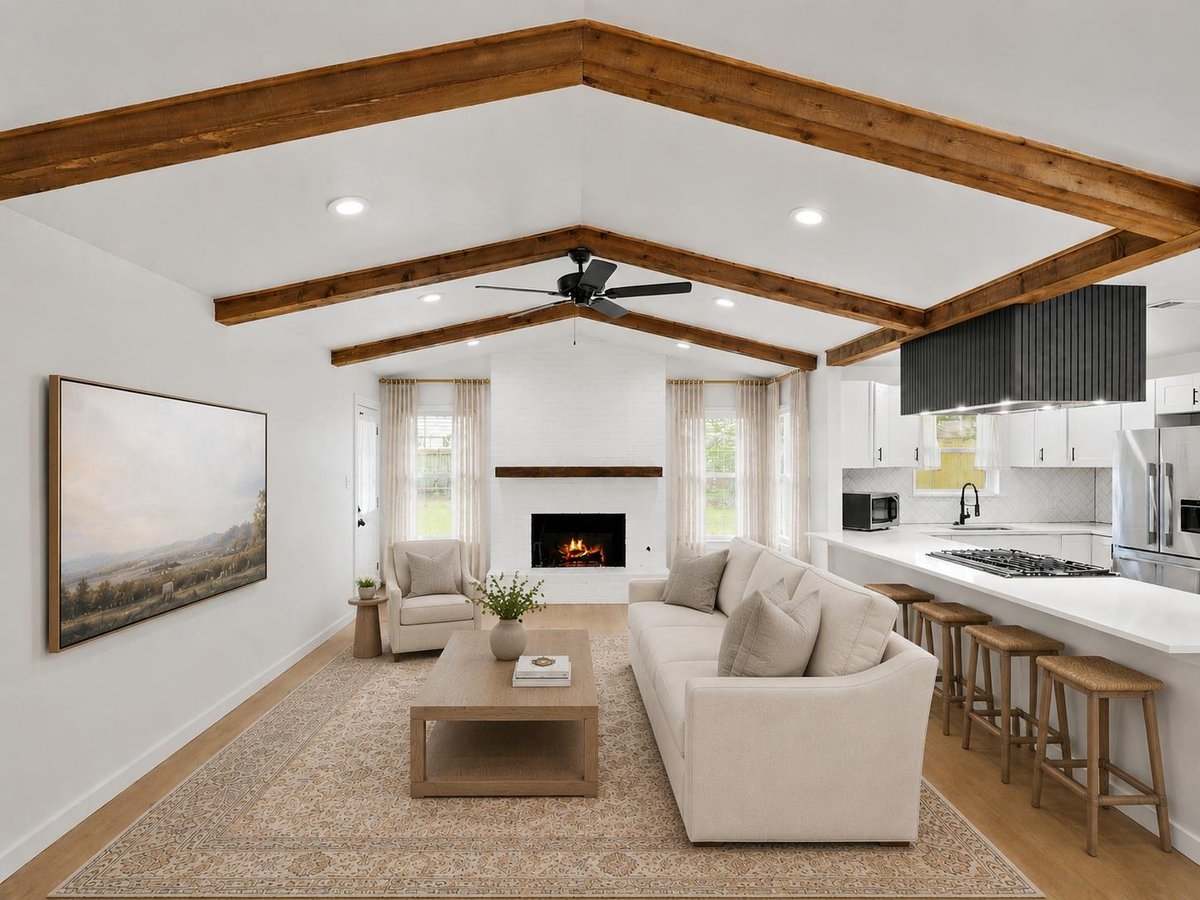9204 Collinfield - front exterior - Luxury home in Quail Creek Sec 03, Austin, TX