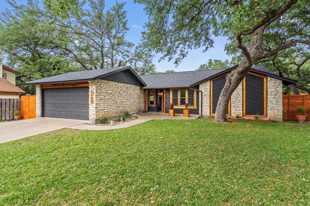 View 9209 Independence Loop in Texas Oaks 9209 Independence Loop - front exterior - Luxury home in Texas Oaks, Austin, TX