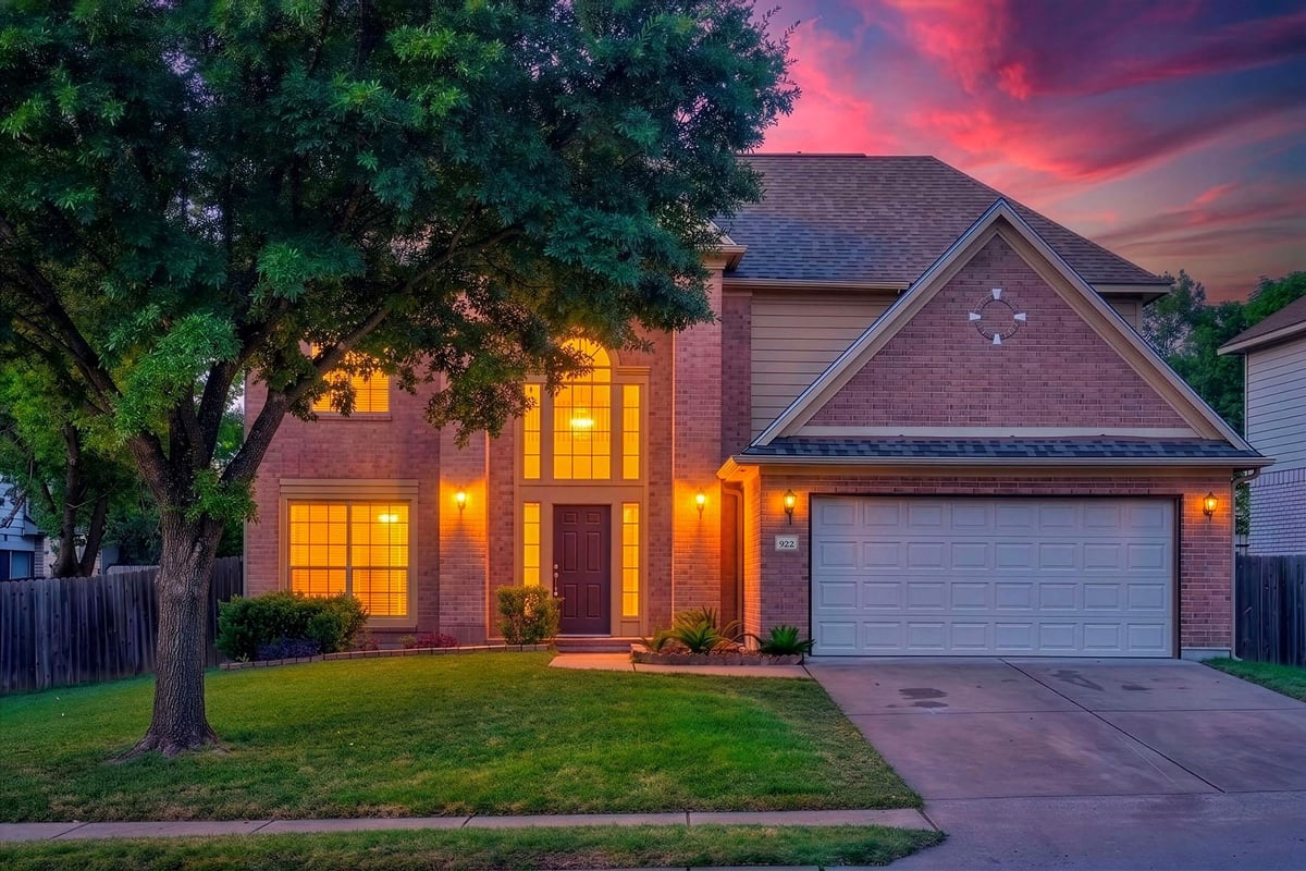 View 922 Indian Run DR in Pflugerville 922 Indian Run DR, photo 1, Pflugerville, Pflugerville, TX