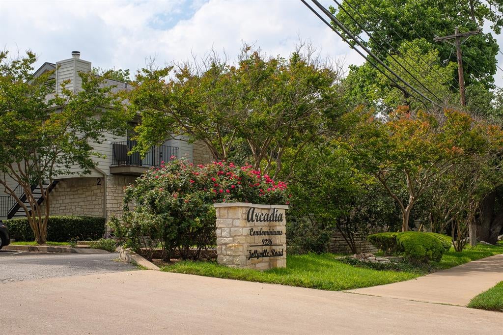 View 9226 Jollyville Rd Unit #222 in Arcadia Condo Amd 9226 Jollyville Rd Unit #222 - front exterior - Luxury home in Arcadia Condo Amd, Austin, TX