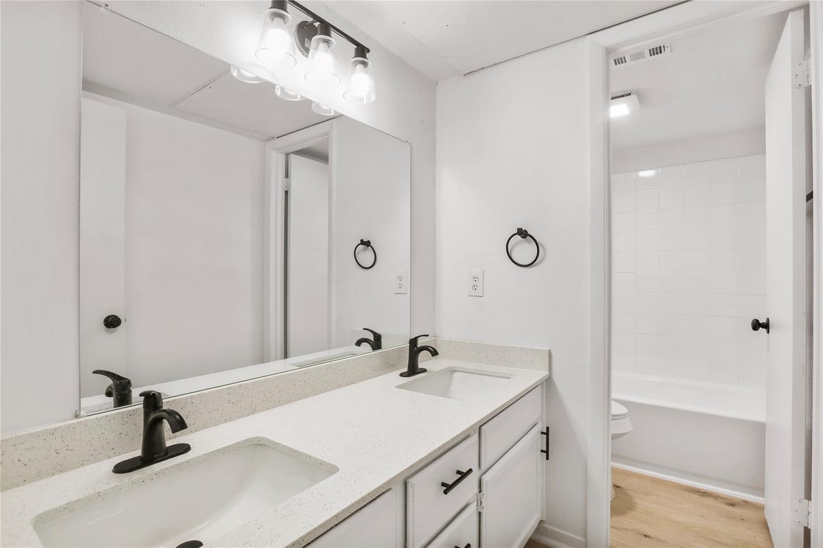 Bathroom at 923 E 41st St Unit #101 - 1 bed 1 bath home