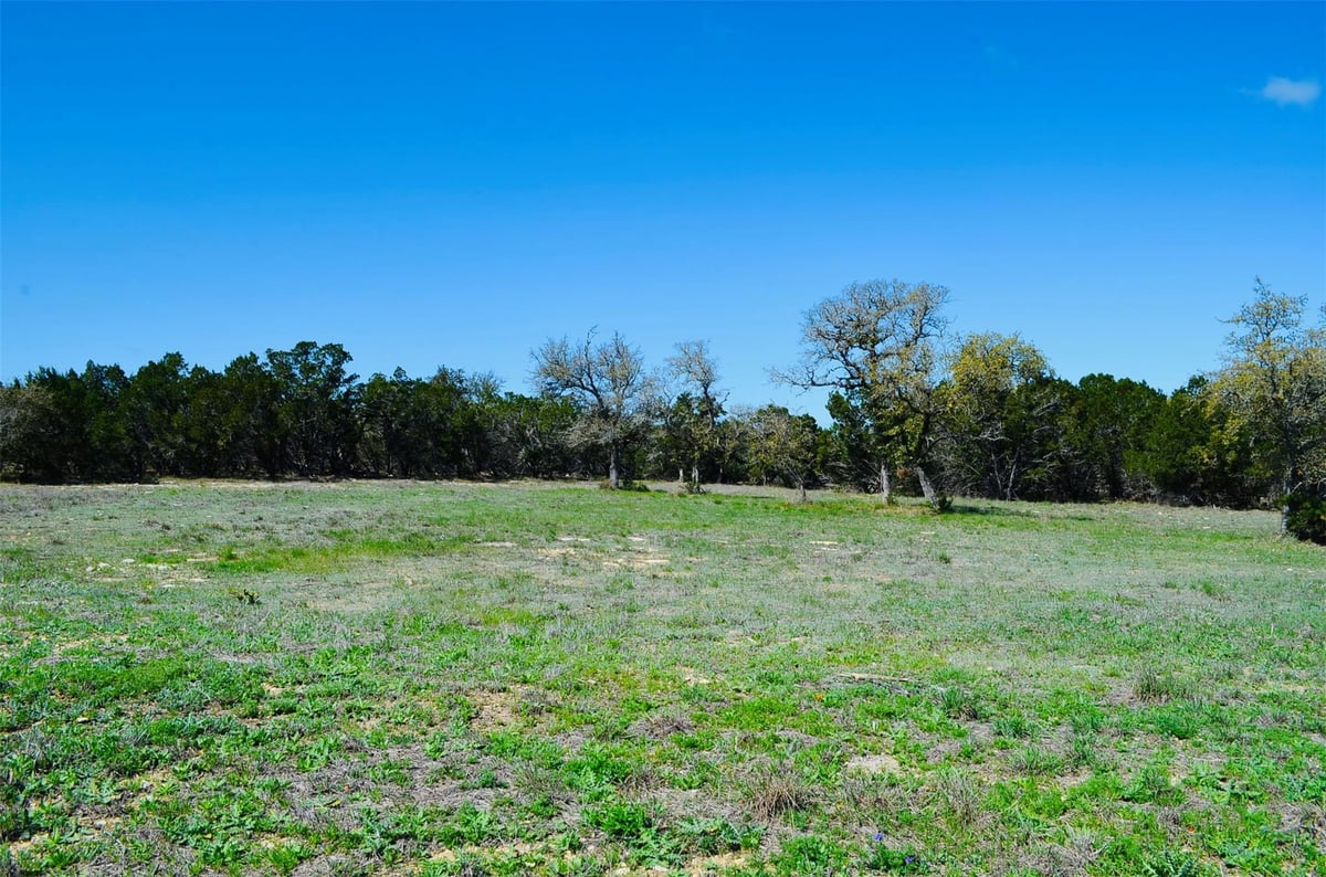View 926 Malbec Loop in Alto Lago 1 926 Malbec Loop - front exterior - Luxury lot in Alto Lago 1, Canyon Lake, TX