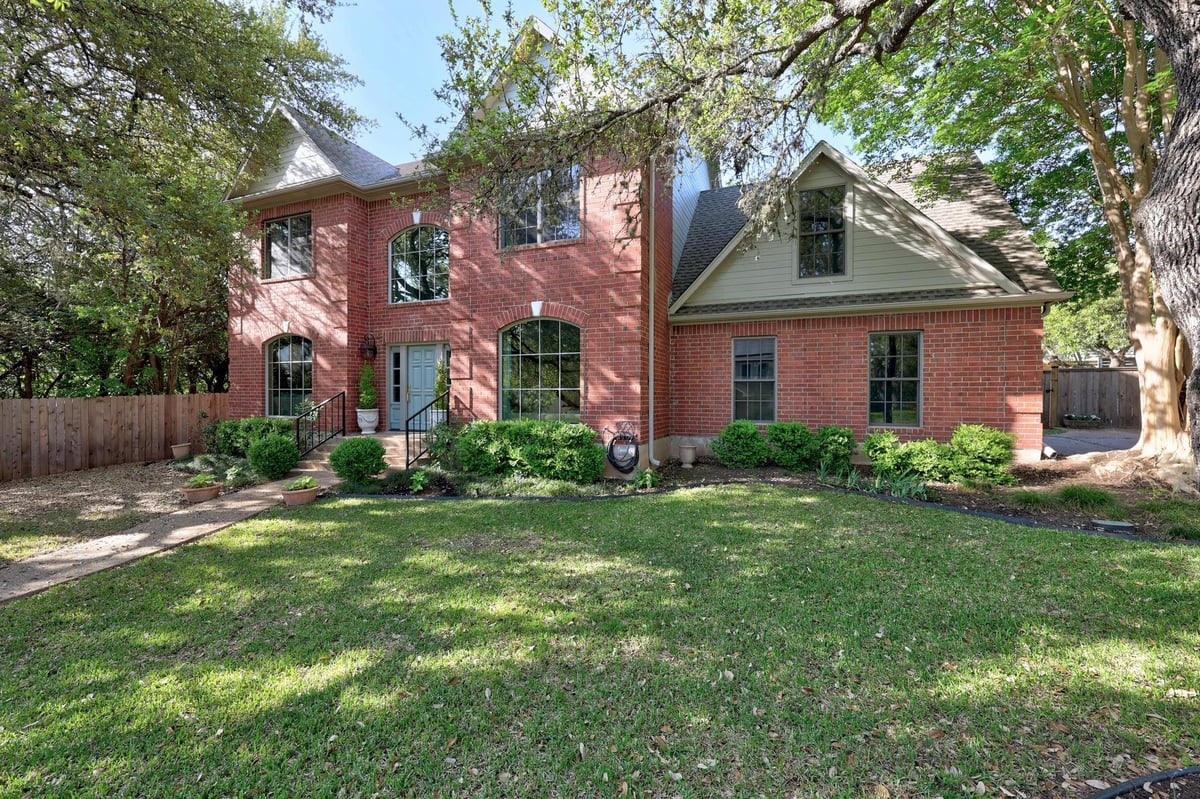 View 9401 Winchester Rd in Austin Lake Hills Sec 02 9401 Winchester Rd - front exterior - Luxury home in Austin Lake Hills Sec 02, Austin, TX