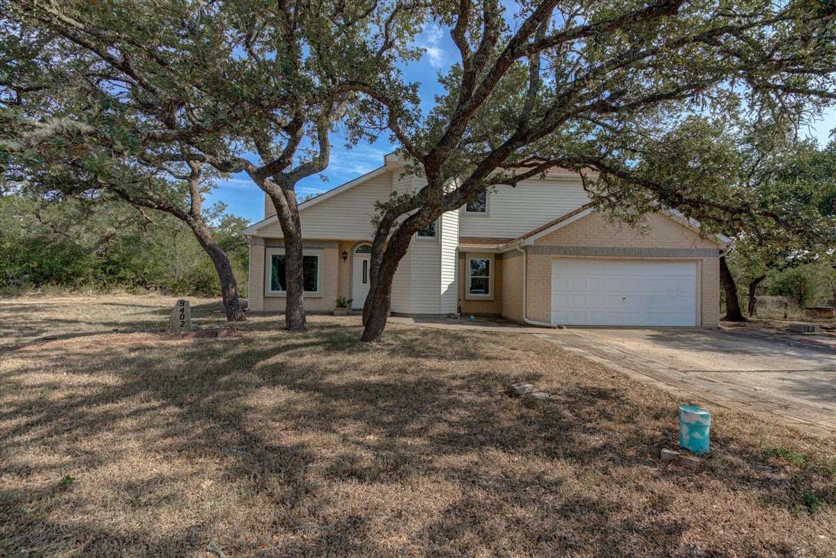 View 9402 Claxton DR in Austin 9402 Claxton DR, photo 1 of 33, Austin, Austin, TX
