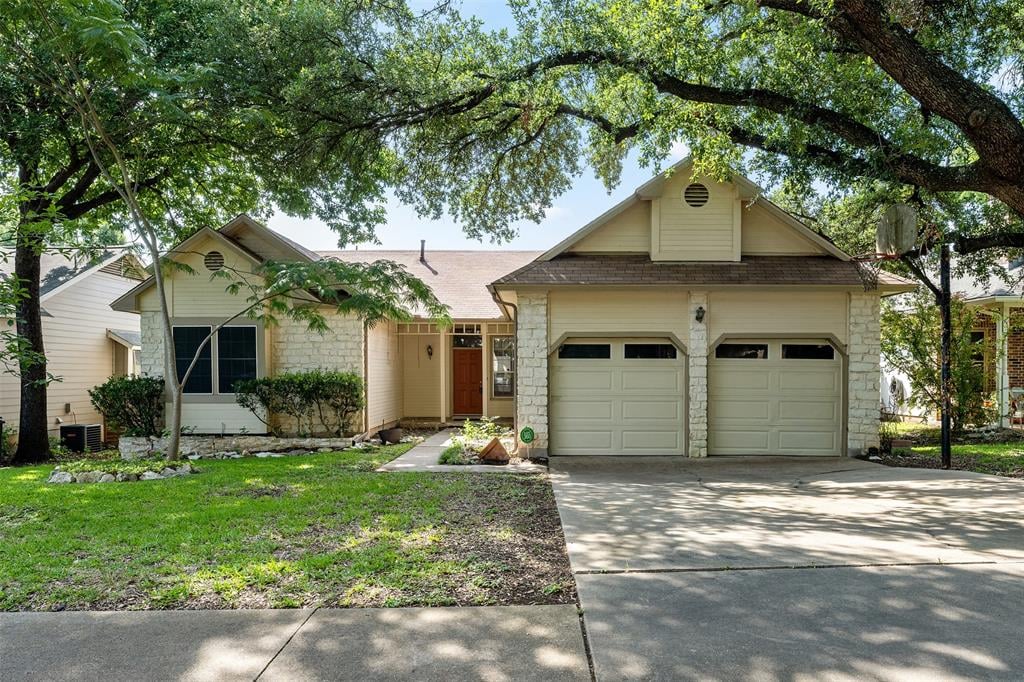 View 9407 Roxanna Dr in Tanglewood Forest Sec 01 9407 Roxanna Dr - front exterior - Luxury home in Tanglewood Forest Sec 01, Austin, TX